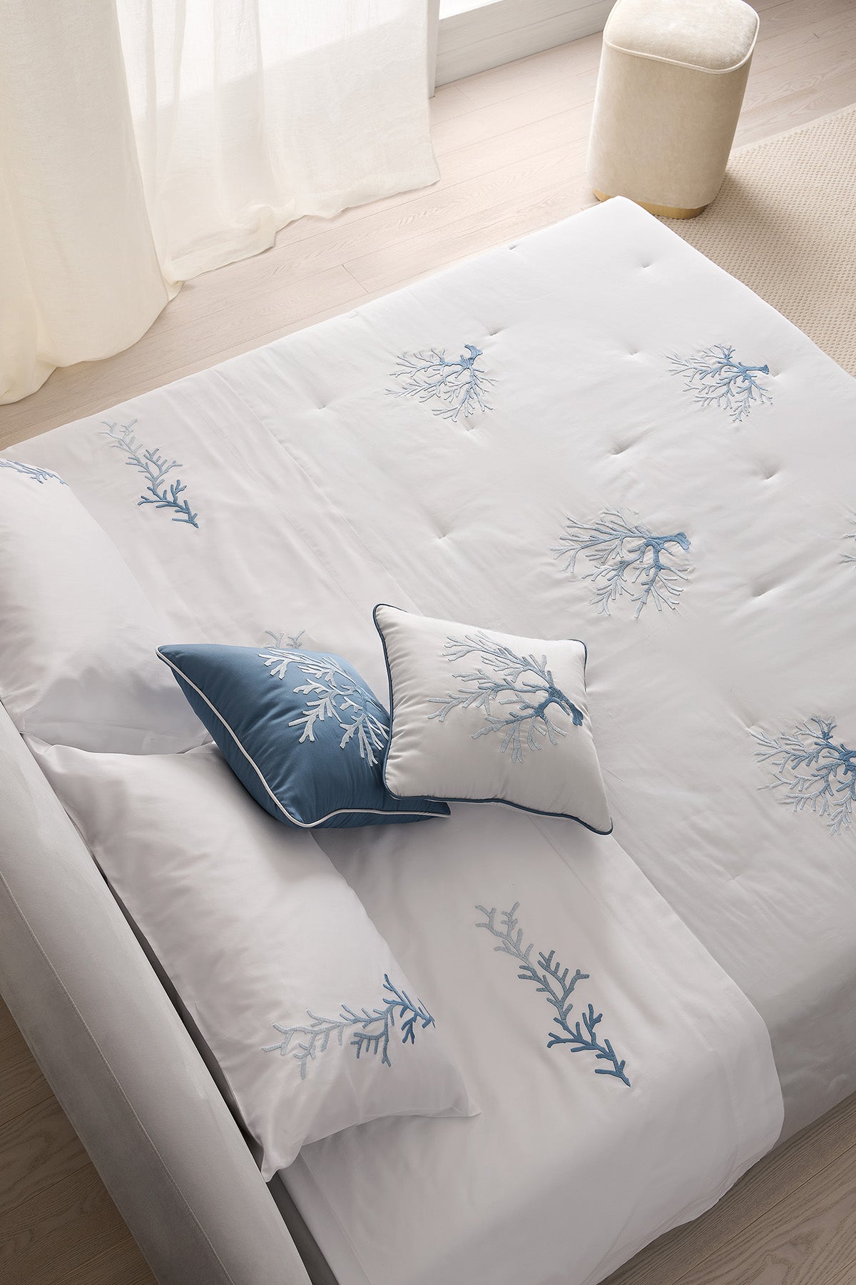 Quilt e trapunta con ricamo coralli Corallomania - Mastro Raphael