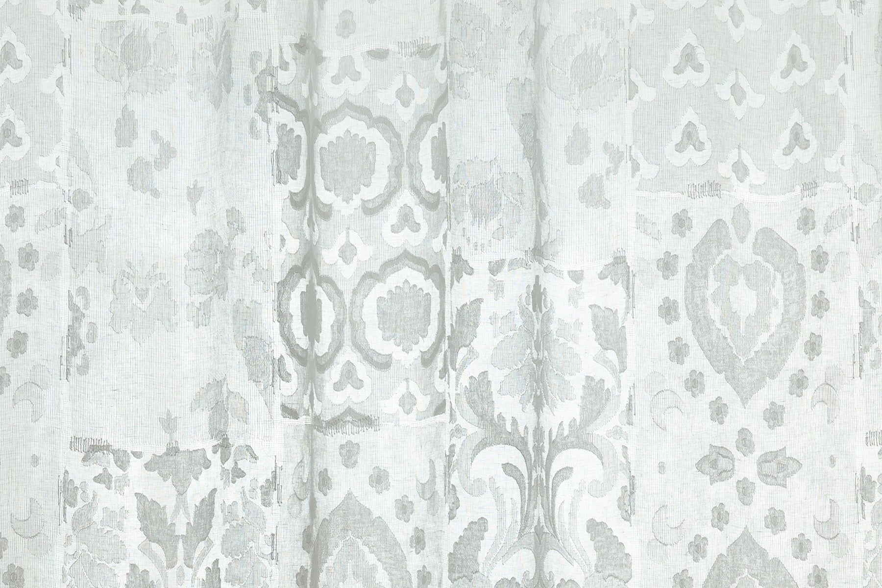 Curtain Edgar