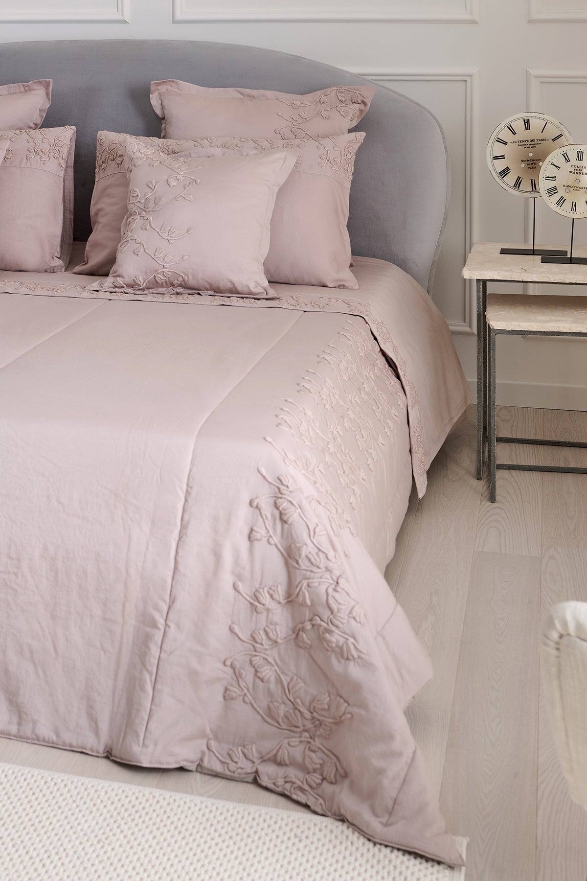 Quilt e trapunta ricamati Fleur des bois - Mastro Raphael