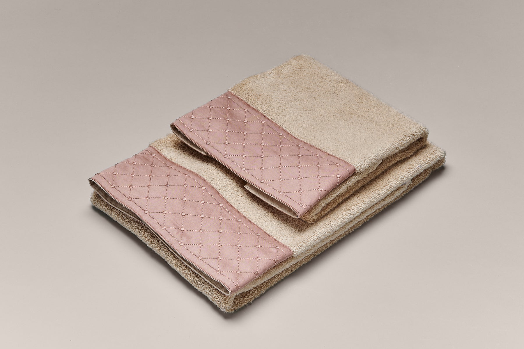 Set spugna Fontainebleau in cotone pettinato ricamato Mastro Raphael
