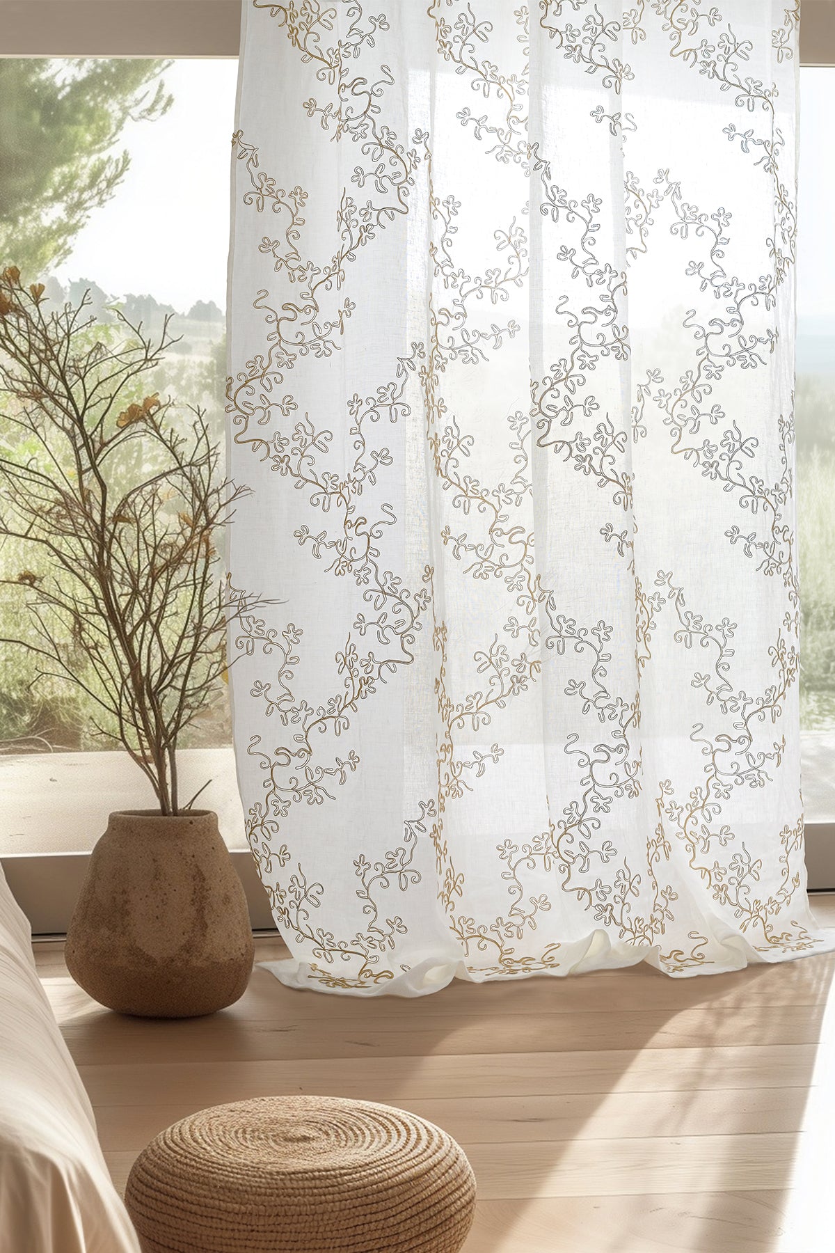 Tende a rete beige stile rustico con motivo floreale ricamato