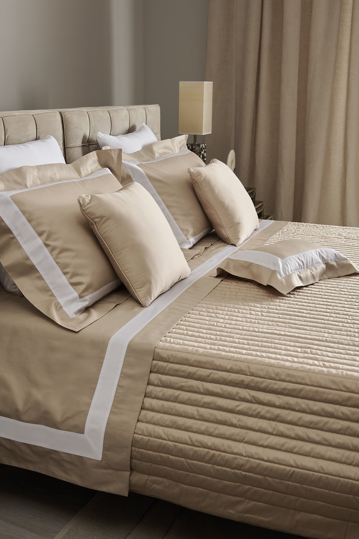 Set Biancheria Da Letto Matrimoniale In Raso Di Seta – 200x200 Cm + 2 Federe 50x75 Cm Con Cerniera, Reversibile, Qualità Alberghiera