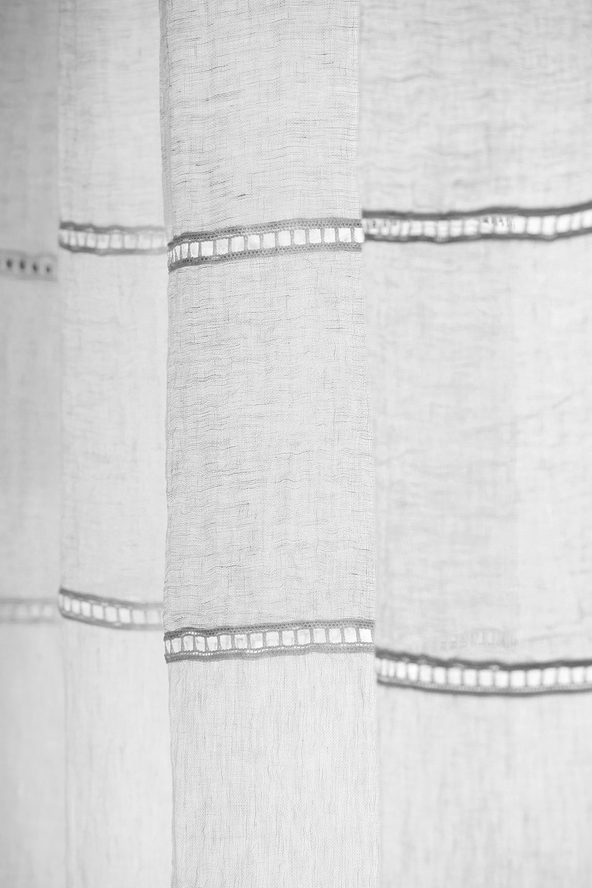 Curtain Pamphilj righe orizzontali tessuto Opus monocolore