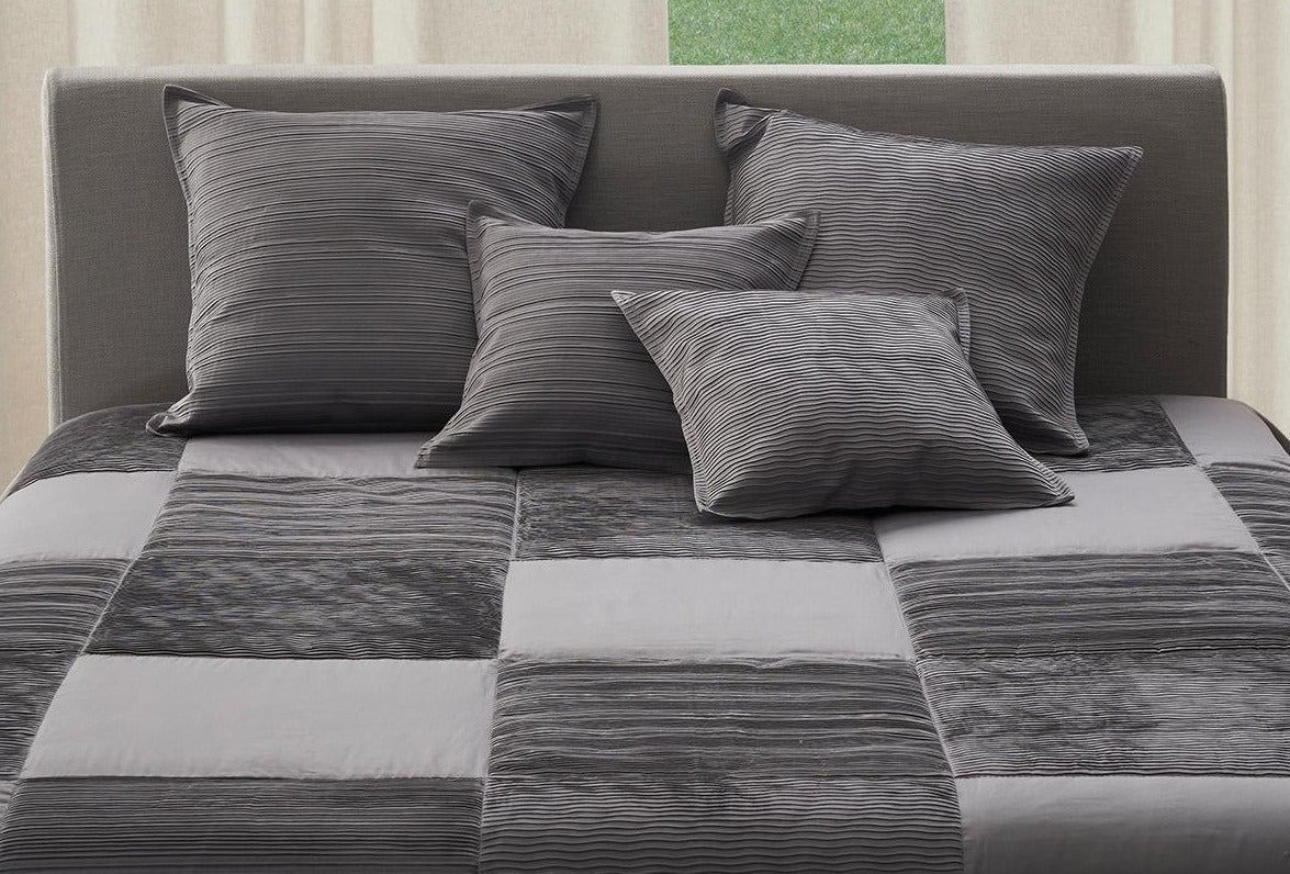 Quilted bedspread and quilt Spyridon quadri grandi